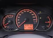 Toyota Yaris 16