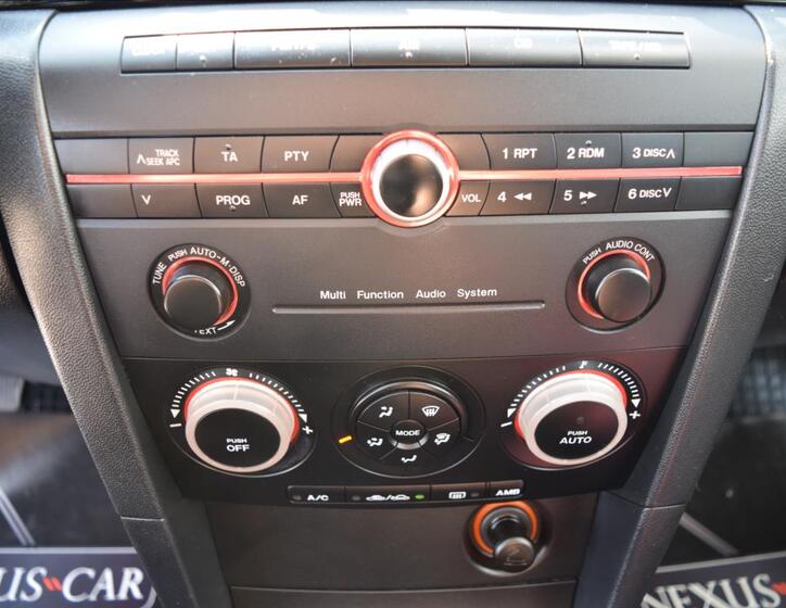 Mazda 3 38