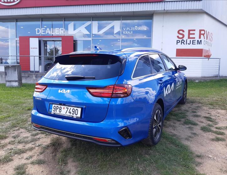 KIA Ceed 4