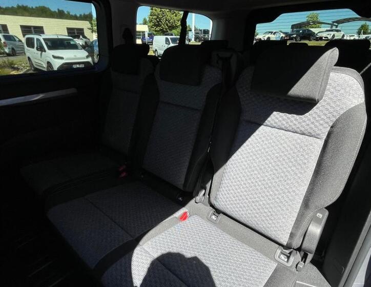 Toyota ProAce Verso 10