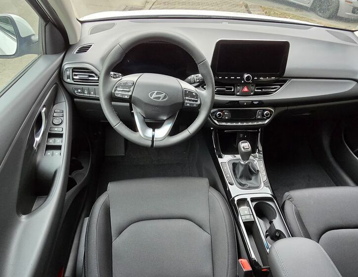 Hyundai i30 12