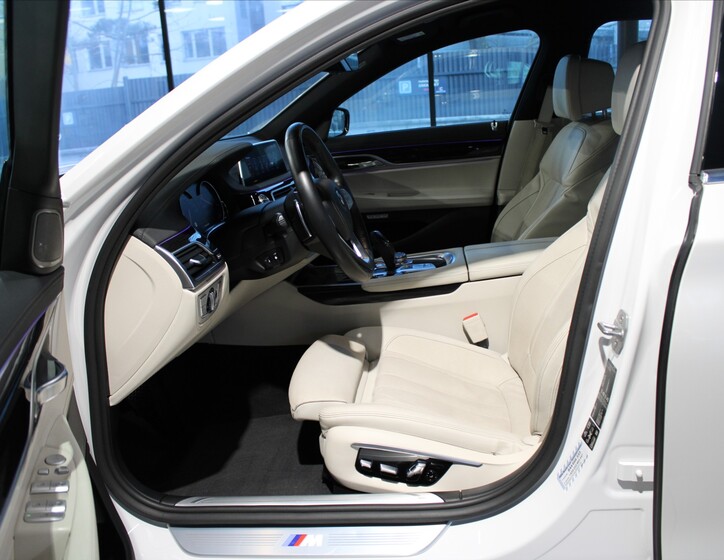 BMW Řada 7 7