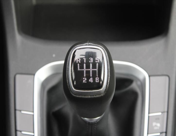 Hyundai i30 20