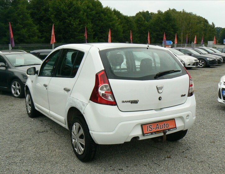 Dacia Sandero 5