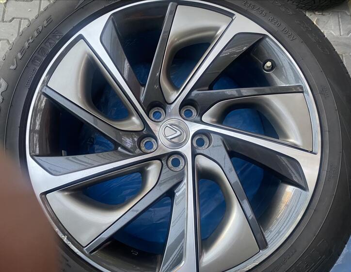 Lexus RX 67