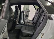 Audi SQ8 16