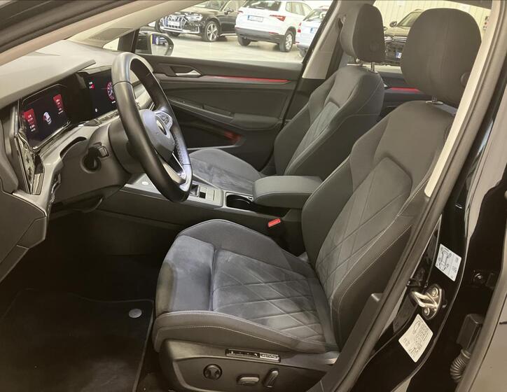 Volkswagen Golf 17