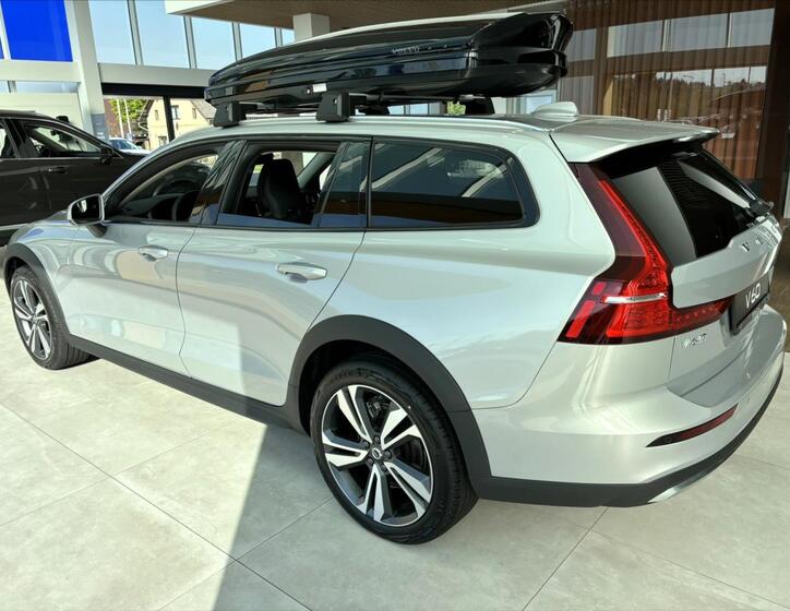 Volvo V60 2
