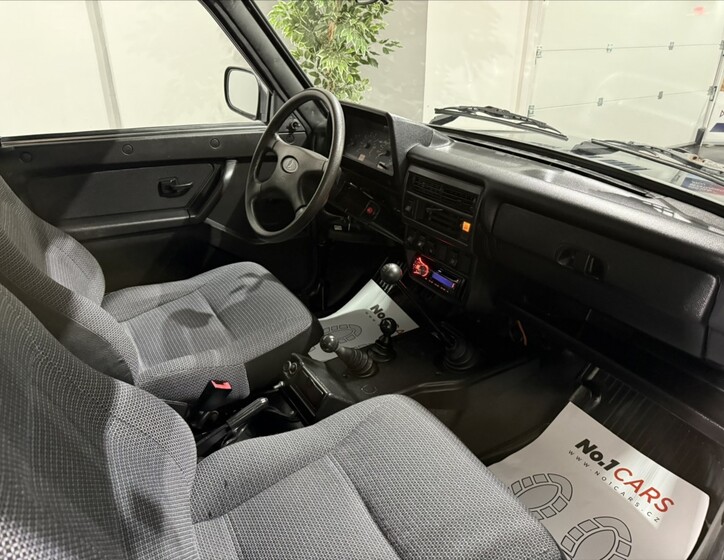 Lada Niva 13