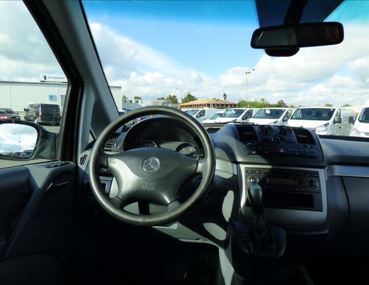 Mercedes-Benz Viano 10