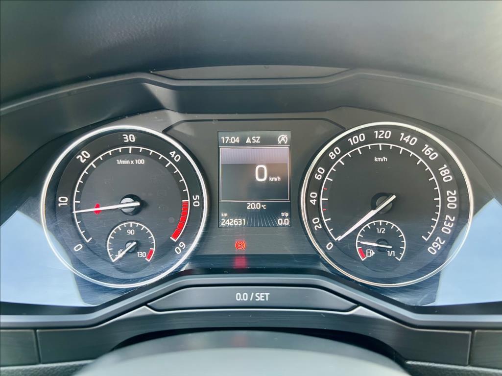 Škoda Superb