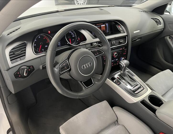 Audi A5 6
