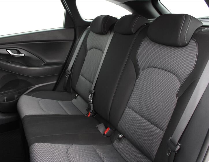 Hyundai i30 11