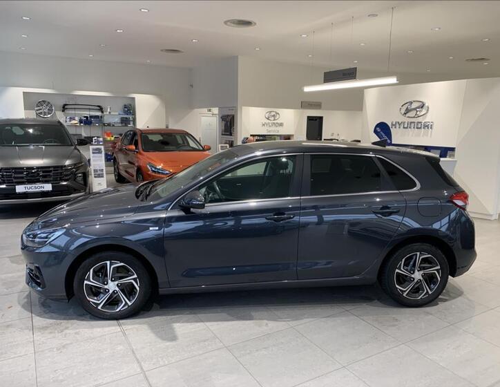 Hyundai i30 8