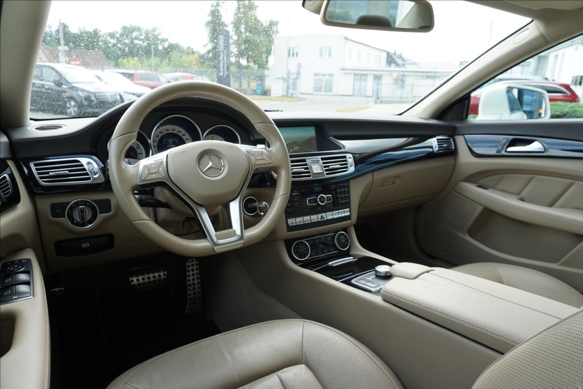 Mercedes-Benz CLS