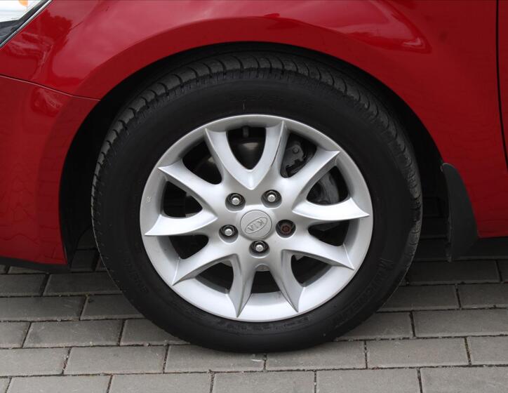 KIA Ceed 9