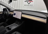 Tesla Model Y 31