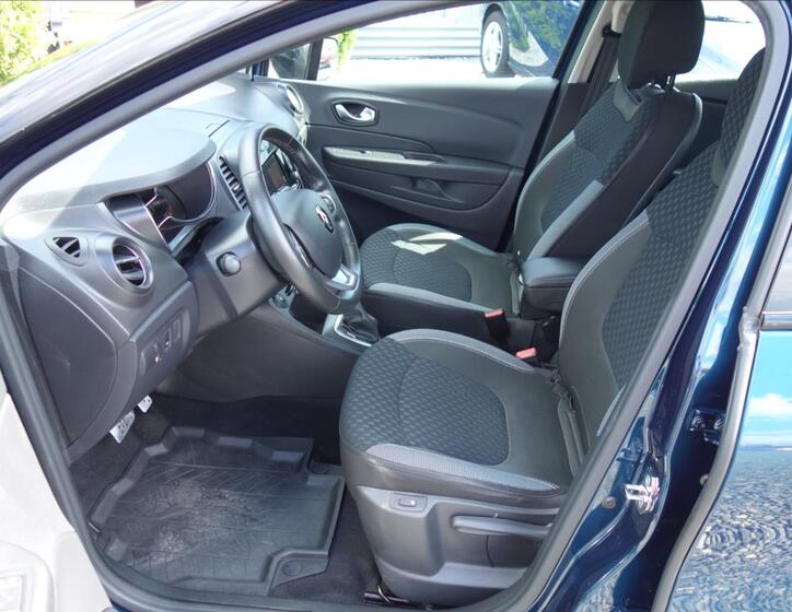 Renault Captur 10
