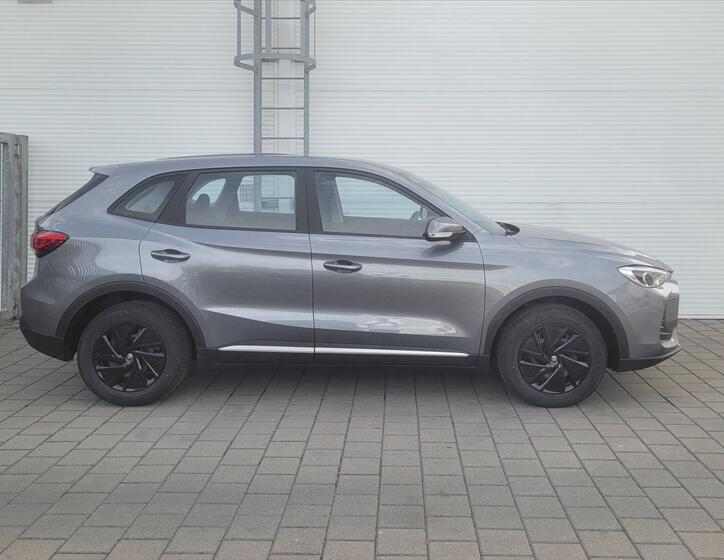 MG ZS 3