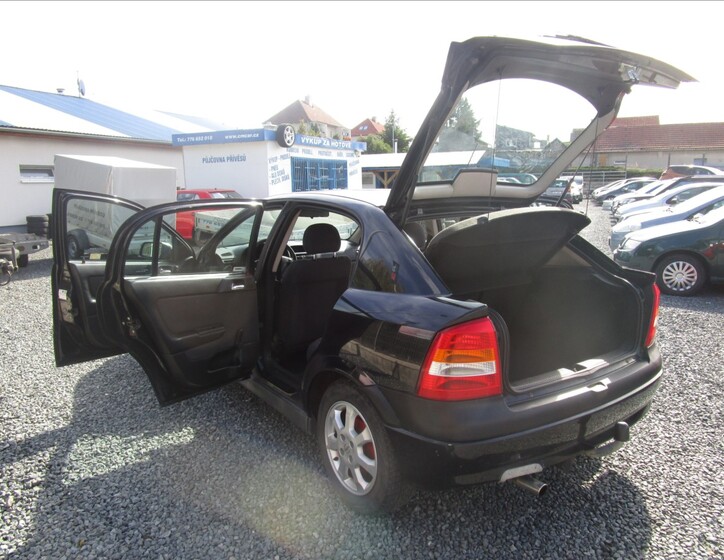Opel Astra 28