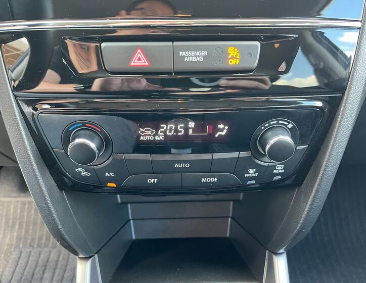 Suzuki Vitara 23