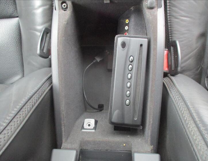 Volvo XC70 19