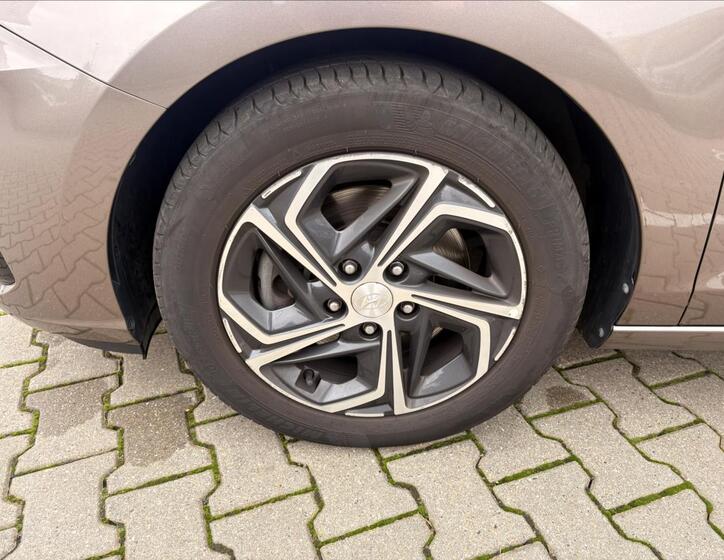 Hyundai i30 9