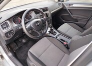 Volkswagen Golf 11