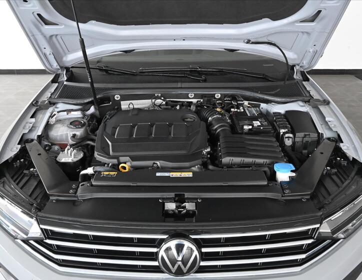 Volkswagen Passat 5