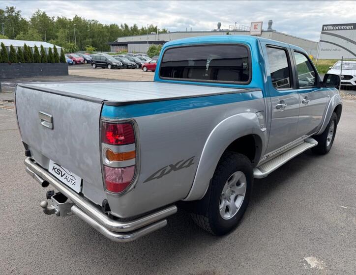 Mazda BT-50 8