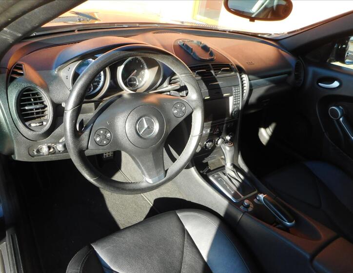 Mercedes-Benz SLK 9