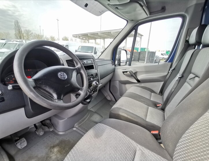 Volkswagen Crafter 6