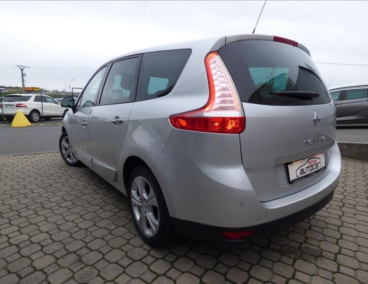 Renault Grand Scénic 55