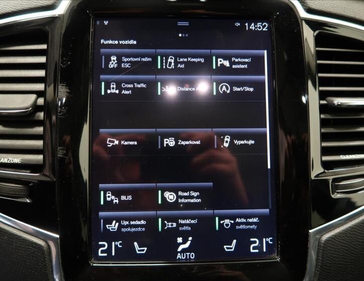 Volvo XC90 18