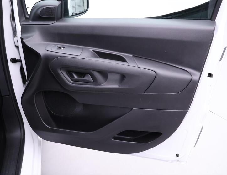 Toyota ProAce 12