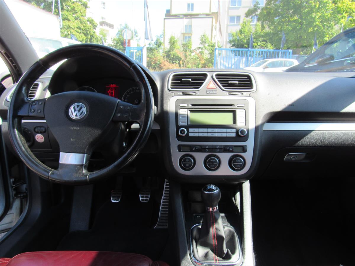 Volkswagen EOS