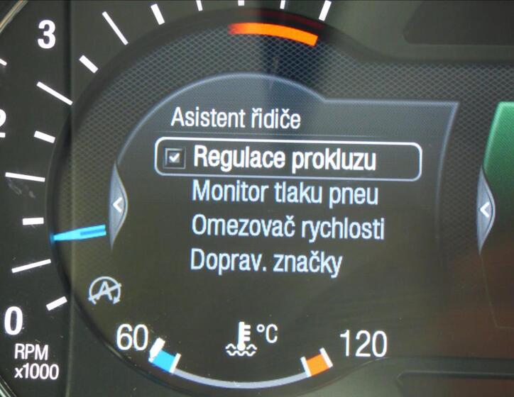 Ford S-MAX 21