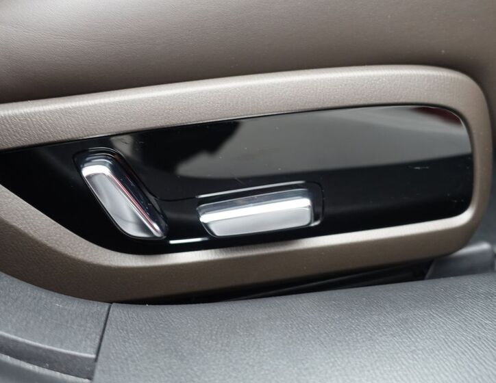 Mazda 6 25