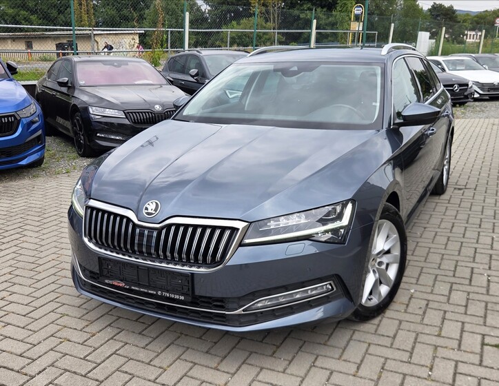 Škoda Superb 1