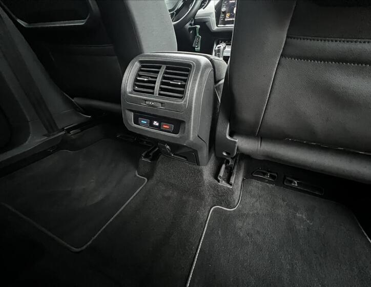 Volkswagen Touran 21