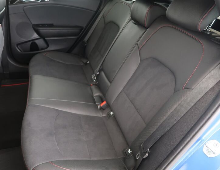KIA Pro-Ceed 10