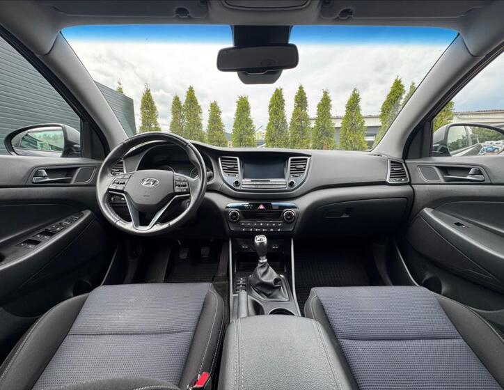 Hyundai Tucson 12