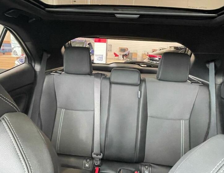 Toyota Yaris Cross 21