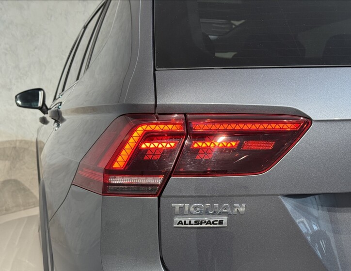 Volkswagen Tiguan Allspace 12