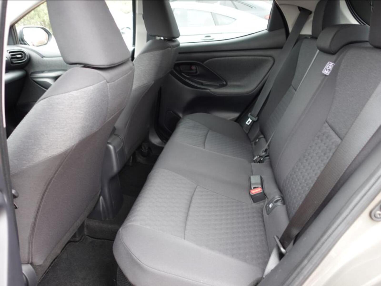 Toyota Yaris 11