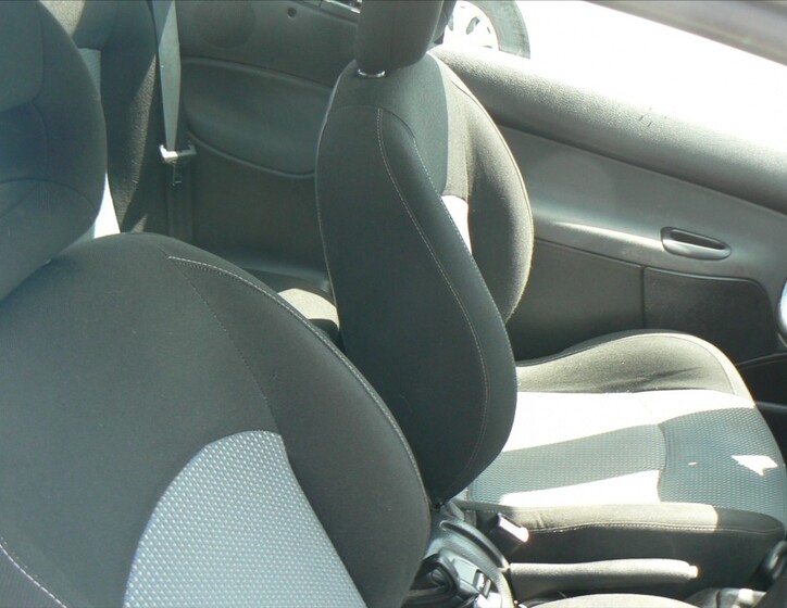 Peugeot 206 14