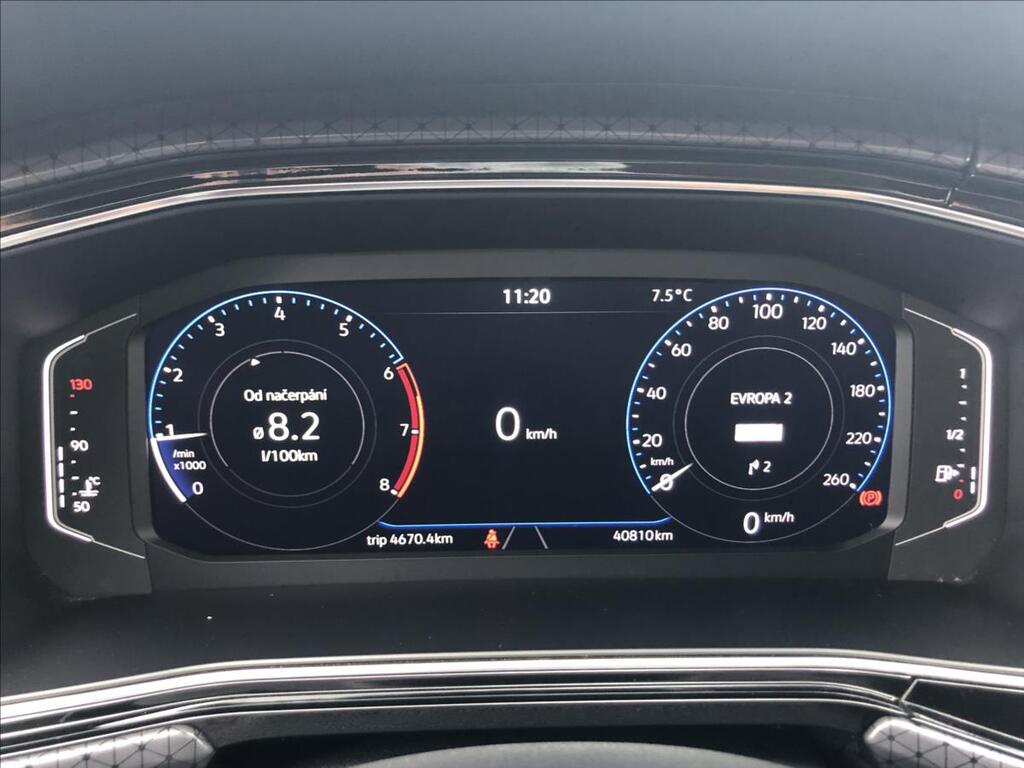 Volkswagen T-Cross 16