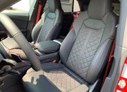 Audi Q8 20