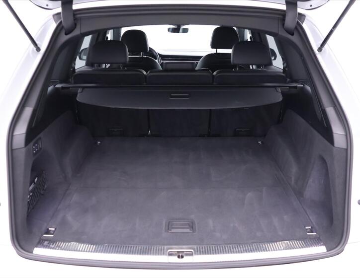 Audi Q7 54