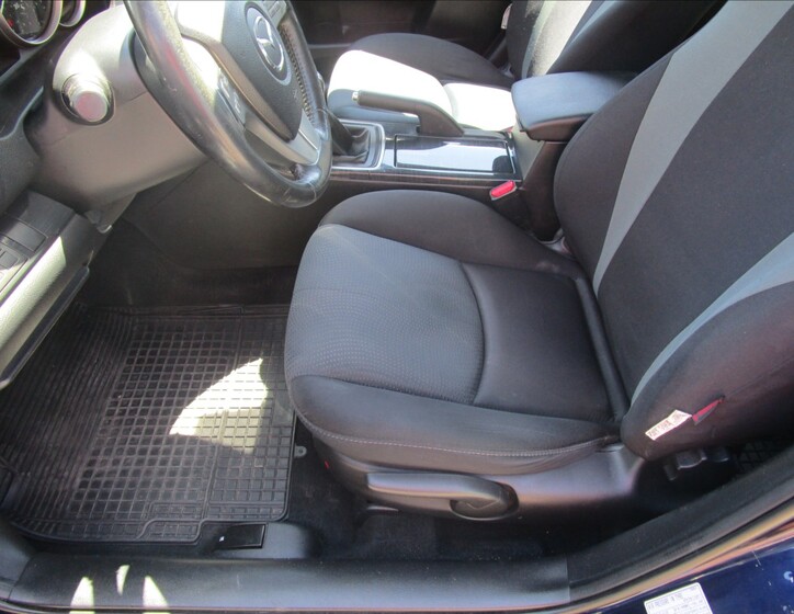 Mazda 6 11